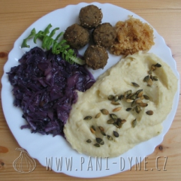 Talíř s fritovanými kuličkami z munga
