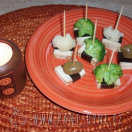 Tofu piklované v misu / jednohubky